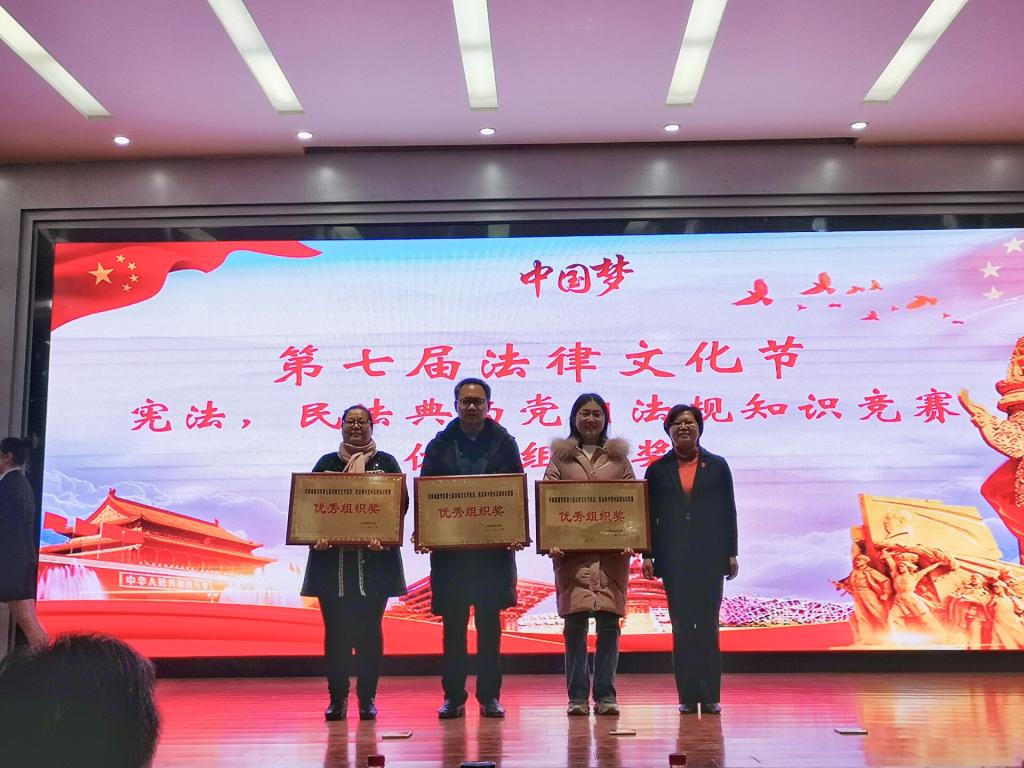 F8AX9X0}7$I@@M%KZZ_HBAH